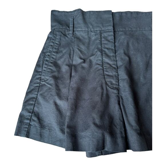 High waisted pleated linen black shorts pockets by Wilfred with linen size 10 - Picture 3 of 16